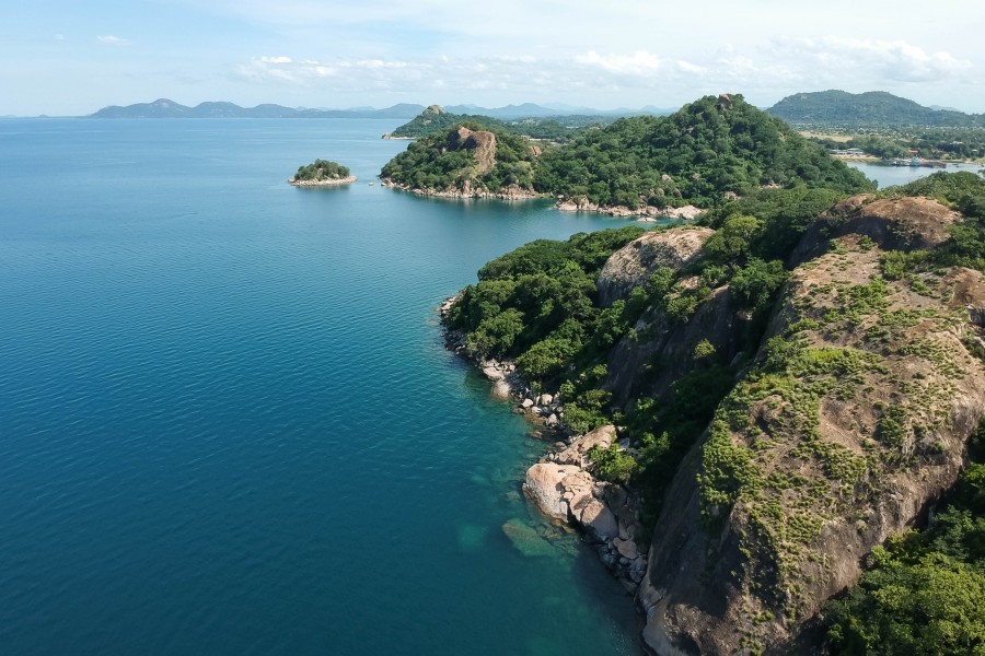 Quelle est la faune et la flore autour du lac Malawi ?